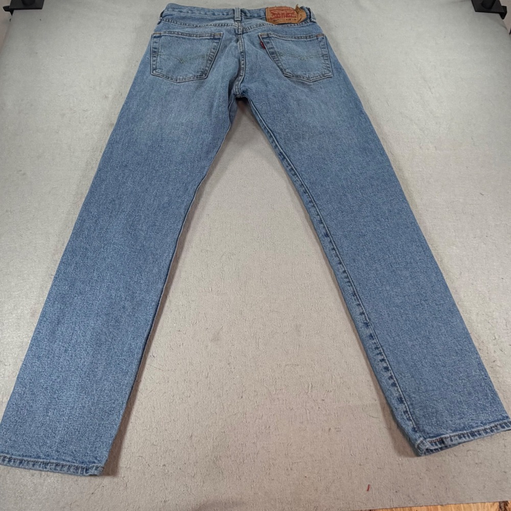 Levi's 501 Original Fit Jeans Mens 28x30 Medium Wash Button Fly Straight - Picture 3 of 12